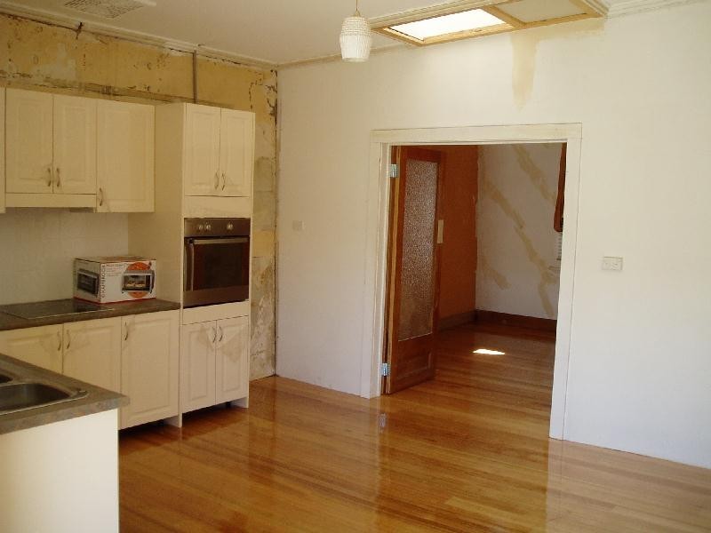 16 Bedford Street, Invermay TAS 7248