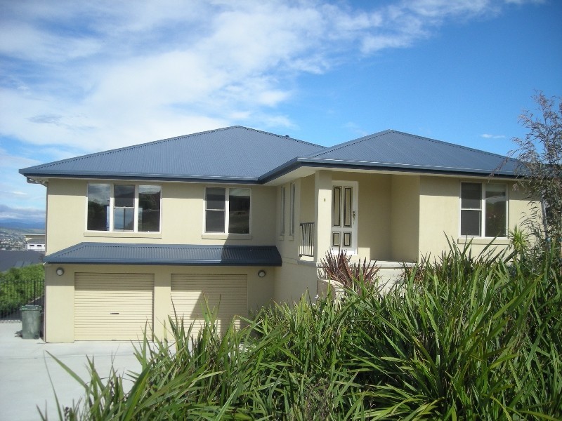 1 Gourlay Court, Trevallyn TAS 7250