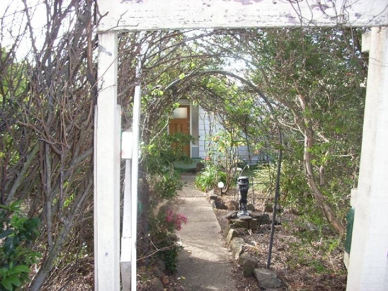 27 McKellar Road, Newstead TAS 7250