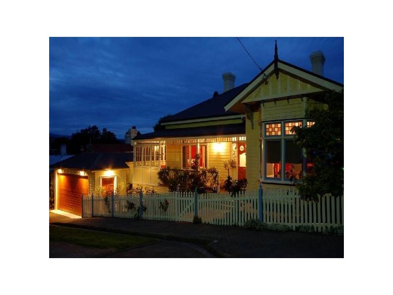 17 Lime Avenue, Newstead TAS 7250