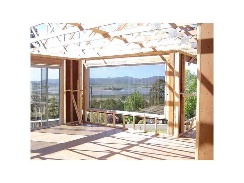 17 Carries Close, Riverside TAS 7250