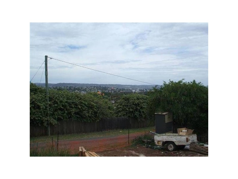 12 Anson Street, Waverley TAS 7250