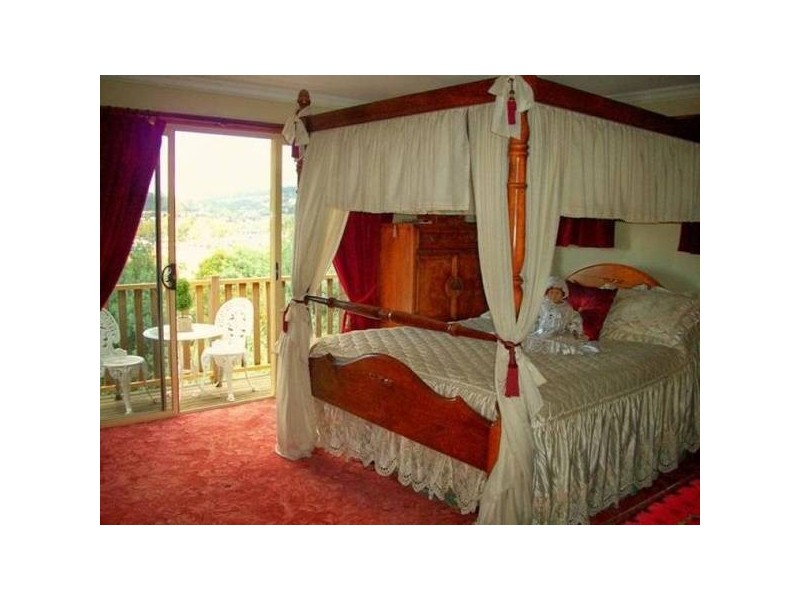 4 Tennyson Drive, Riverside TAS 7250