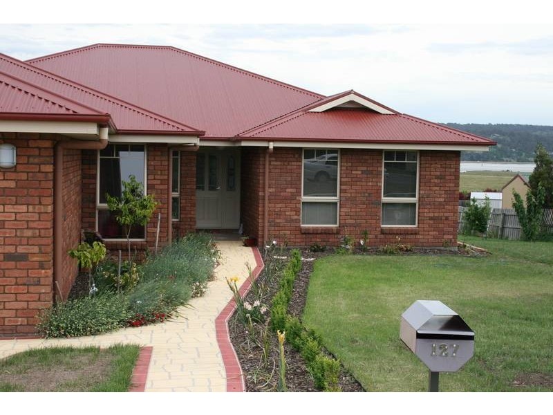 127 Mount Stuart Drive, Newnham TAS 7248