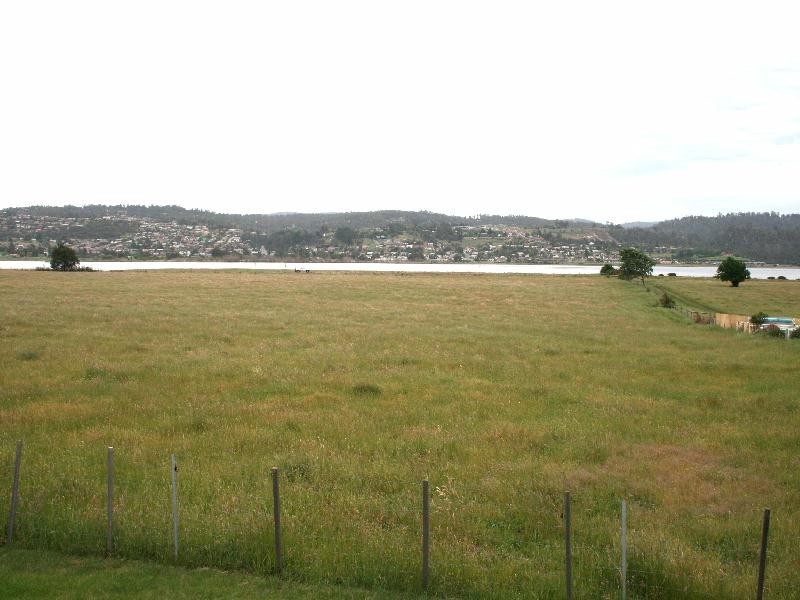 127 Mount Stuart Drive, Newnham TAS 7248