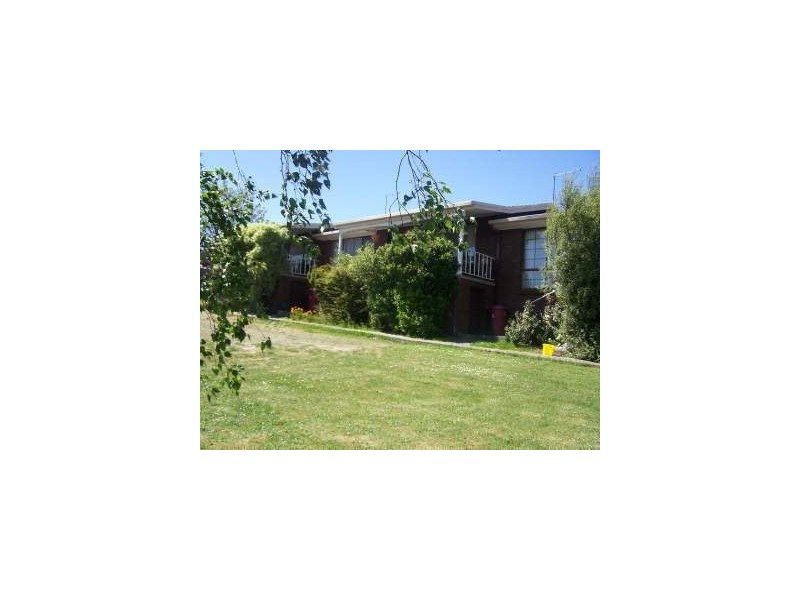 18 Bronzewing Avenue, Newnham TAS 7248