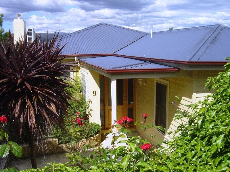 9 Lanoma Street, East Launceston TAS 7250