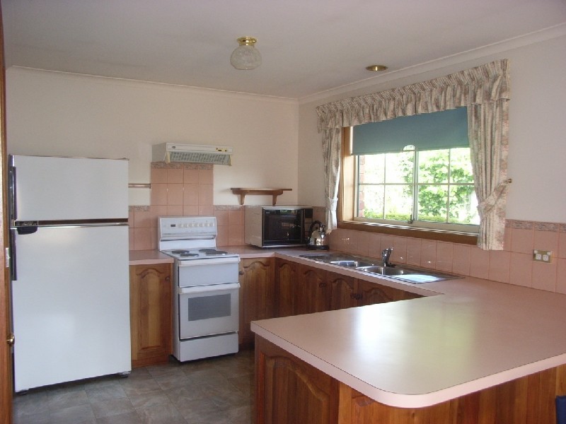 2/276 Penquite Road, Norwood TAS 7250