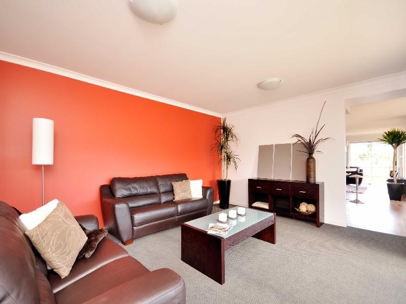 24 Comice Place, Newnham TAS 7248