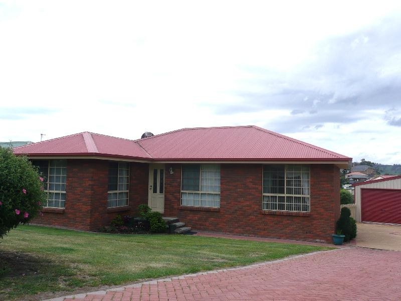 15 Piper Avenue, Youngtown TAS 7249