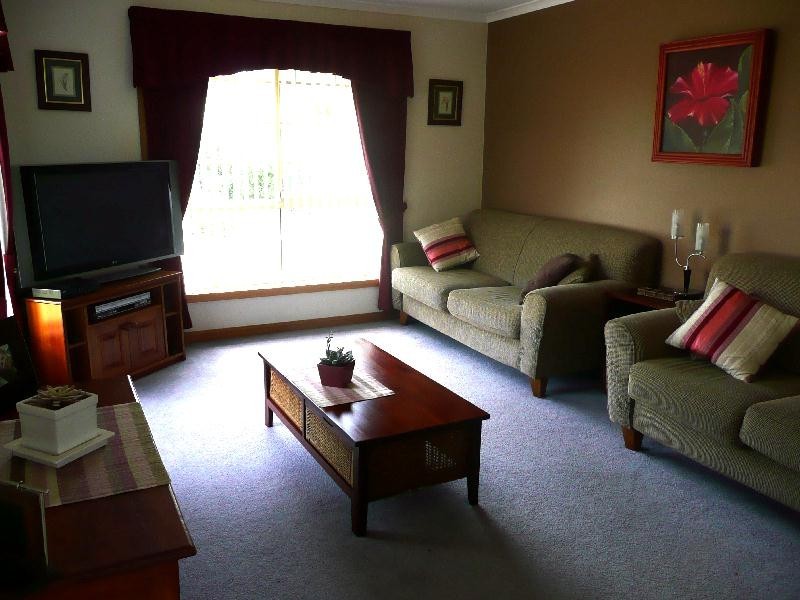 15 Piper Avenue, Youngtown TAS 7249