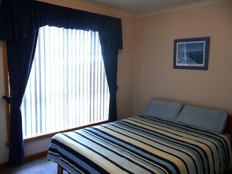 15 Piper Avenue, Youngtown TAS 7249