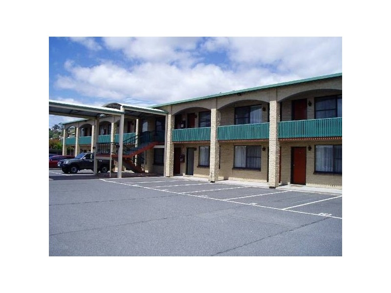 4/23-27 Elouera Street, Riverside TAS 7250