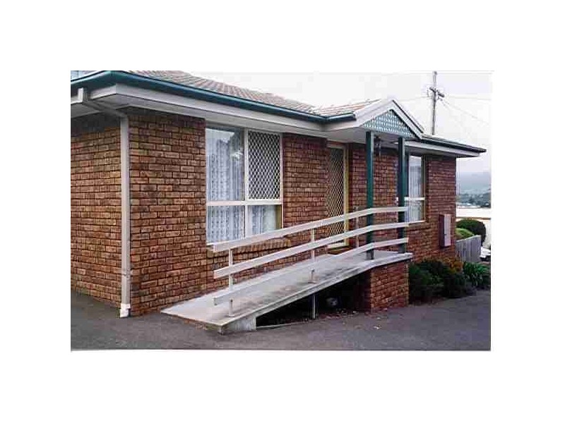 1/250 Penquite Road, Norwood TAS 7250