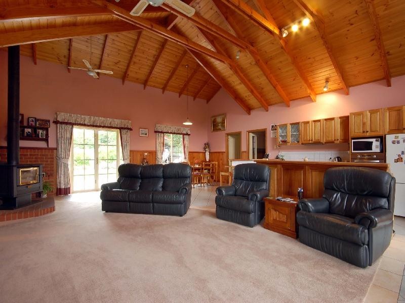 21 High Street, Evandale TAS 7212