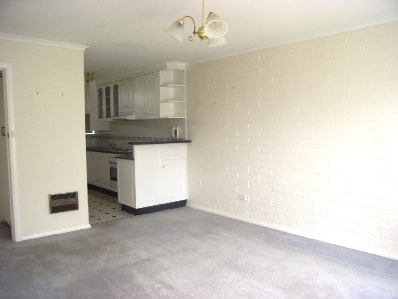 2/16 Benson Court, Riverside TAS 7250