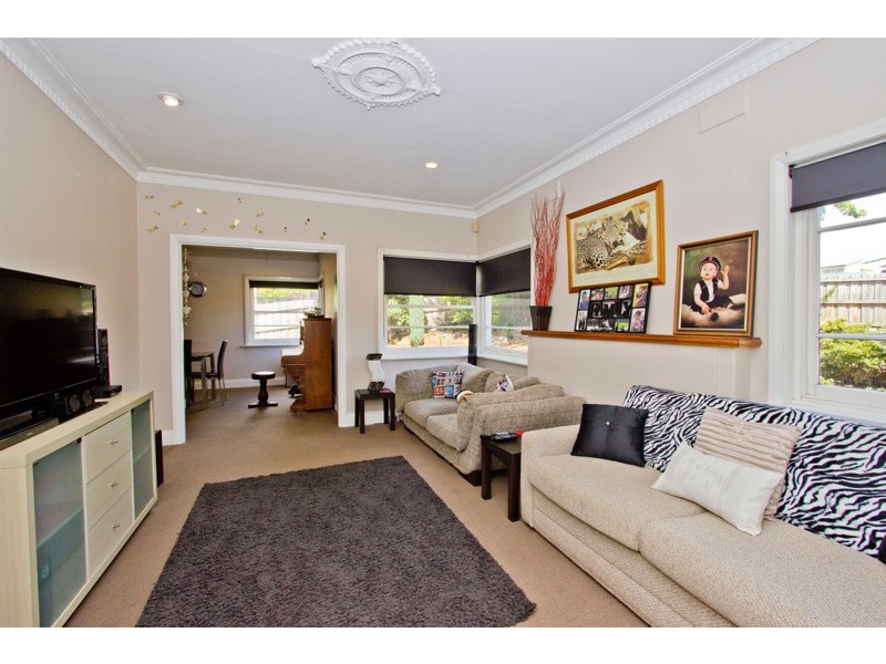 53 Normanstone Road, Kings Meadows TAS 7249