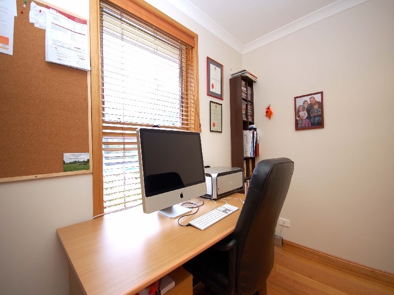 60 Parklands Parade, Newnham TAS 7248