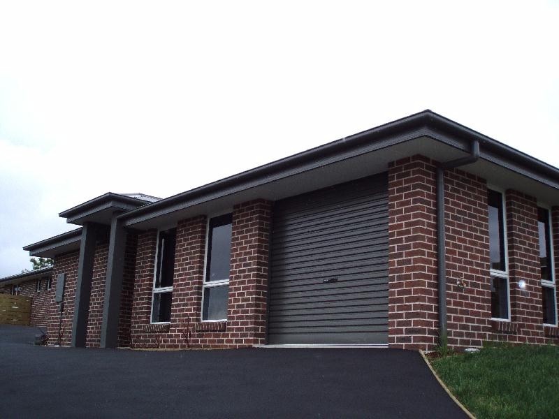 1/20 Pearce Street, Summerhill TAS 7250