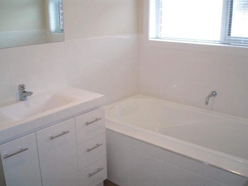 1/20 Pearce Street, Summerhill TAS 7250