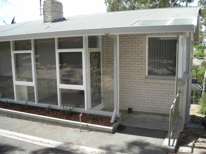 2/25 Broadview Crescent, Trevallyn TAS 7250