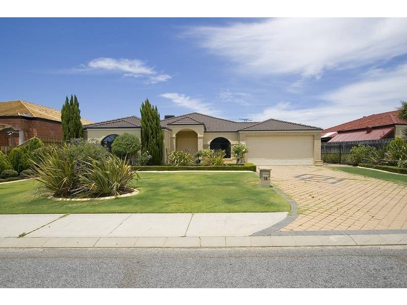 12 ASHEVILLE PDE, Landsdale WA 6065