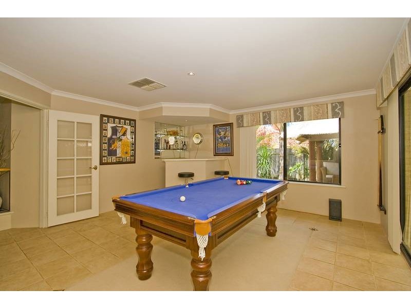 12 ASHEVILLE PDE, Landsdale WA 6065