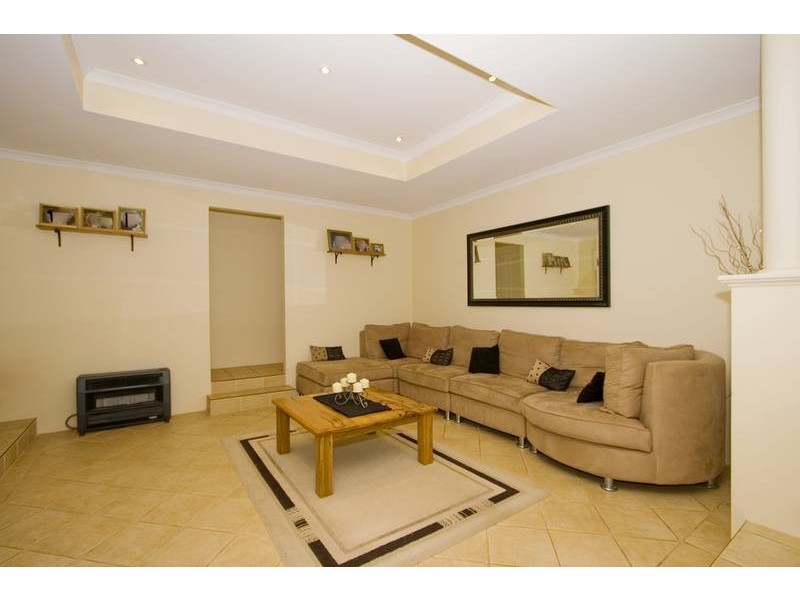 12 ASHEVILLE PDE, Landsdale WA 6065