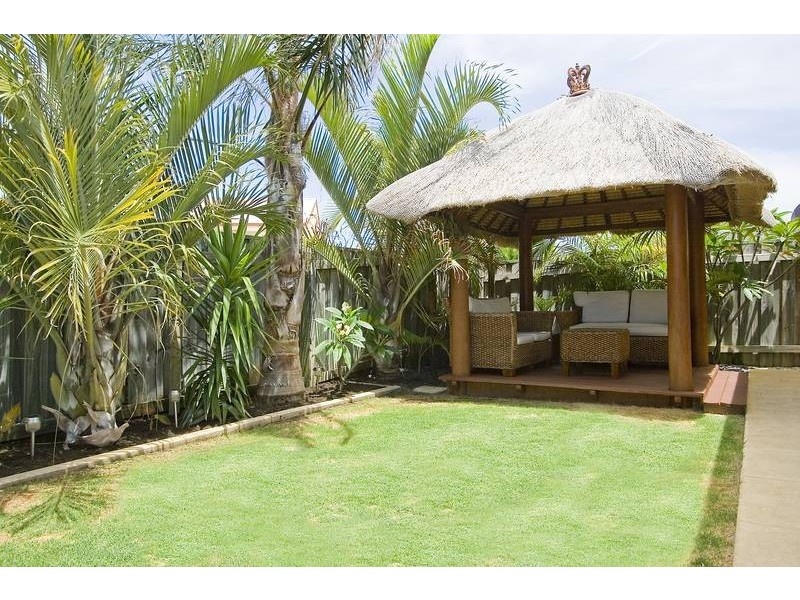 12 ASHEVILLE PDE, Landsdale WA 6065