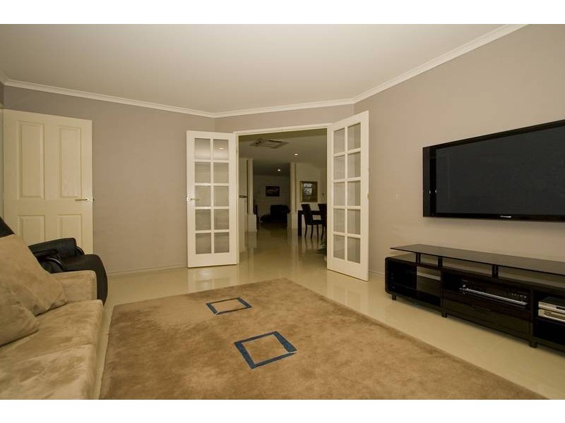 4 BROCKWELL PARKWAY, Landsdale WA 6065