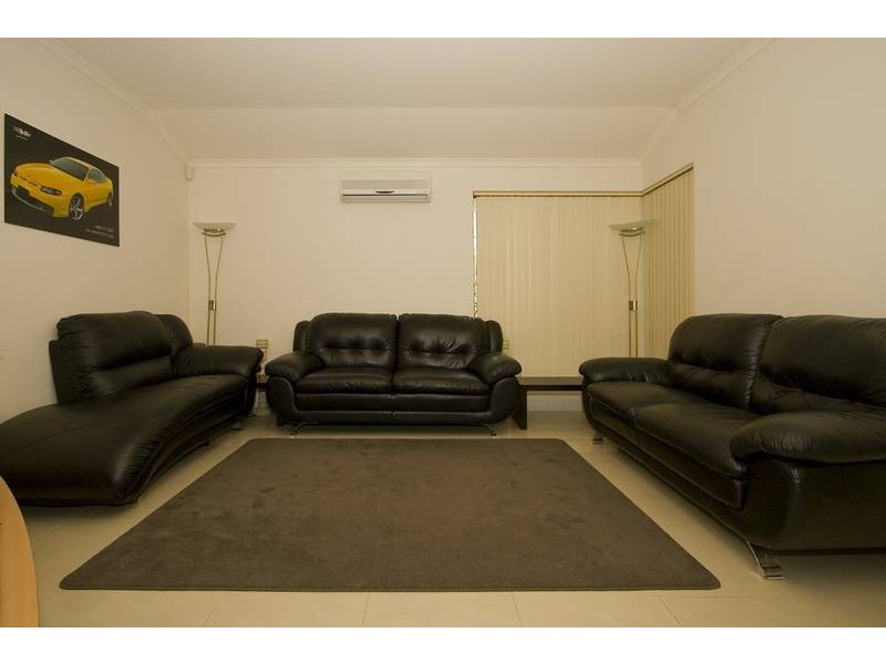 4 BROCKWELL PARKWAY, Landsdale WA 6065