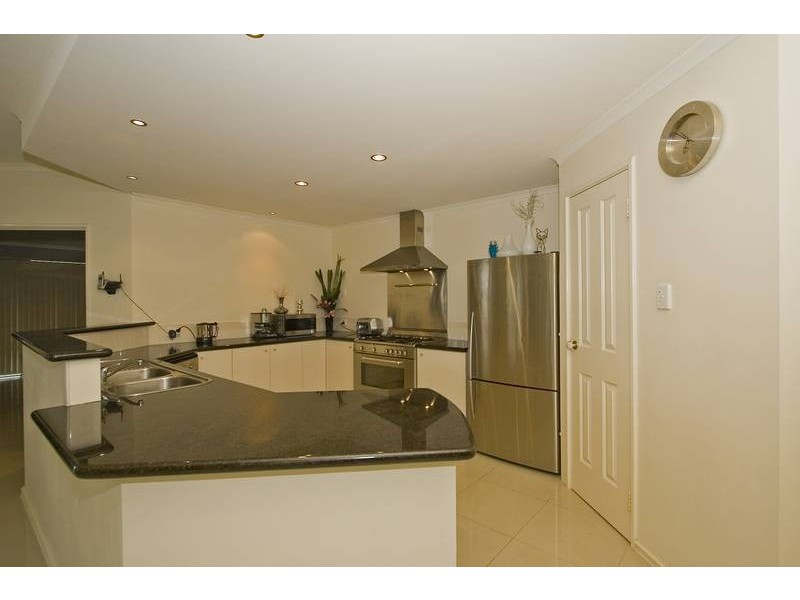 4 BROCKWELL PARKWAY, Landsdale WA 6065