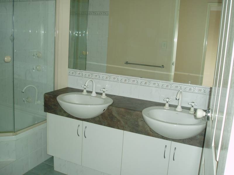 2 Zeeb Court, Mirrabooka WA 6061