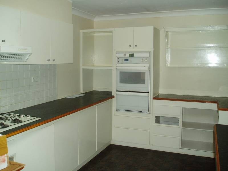 8 Logue Court, Balga WA 6061