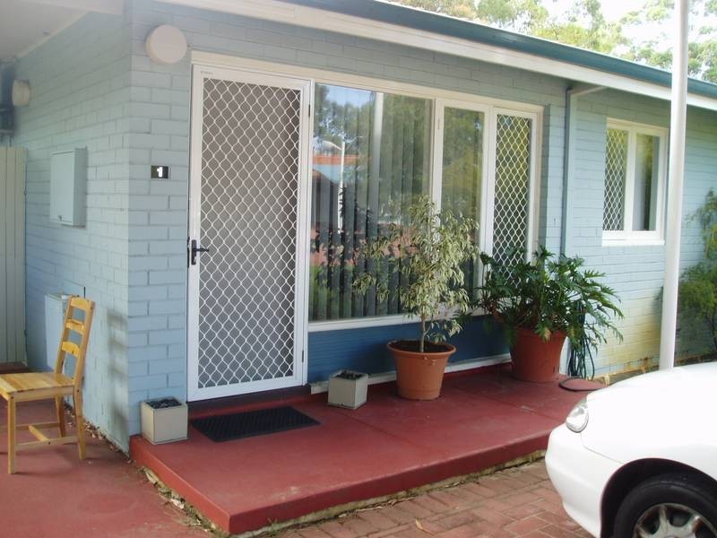1/41 Golders Way, Girrawheen WA 6064