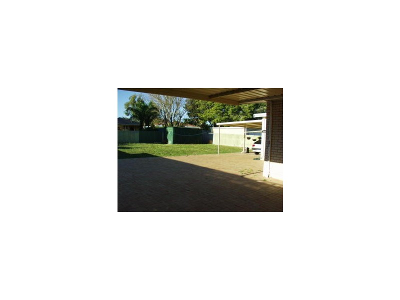 15 Nankivell Way, Koondoola WA 6064