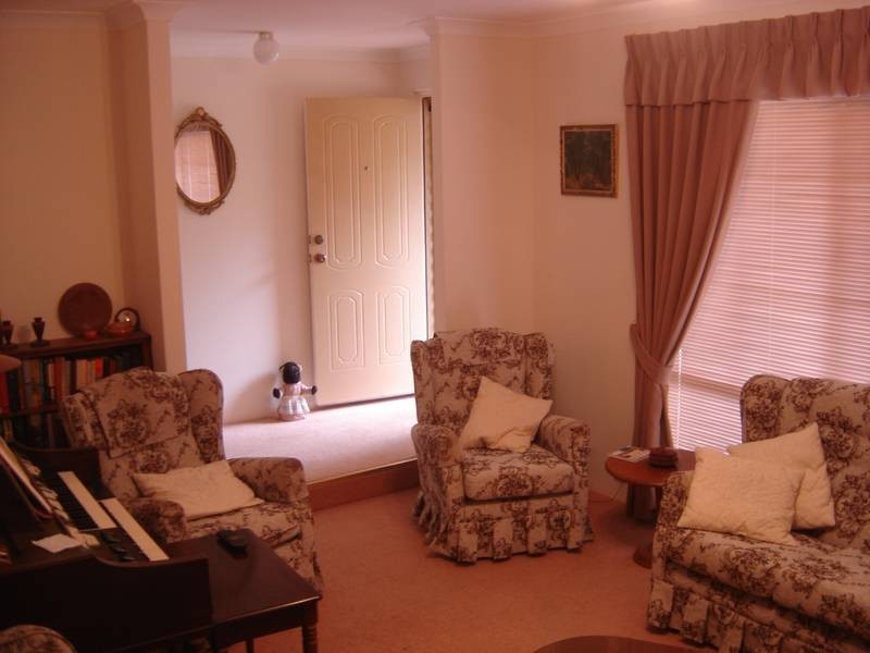 53 Greenpark Road, Alexander Heights WA 6064