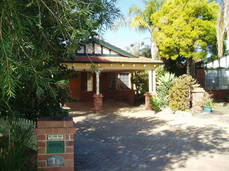 7A Zeil Court, Alexander Heights WA 6064