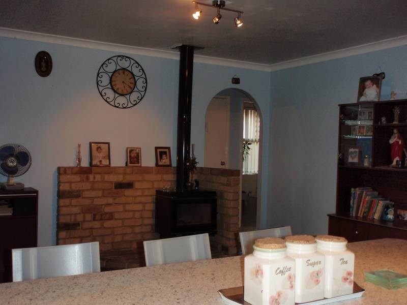 1 Eland Place, Marangaroo WA 6064