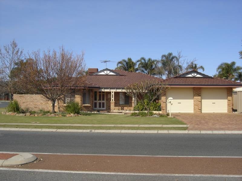 1 Errina Road, Alexander Heights WA 6064
