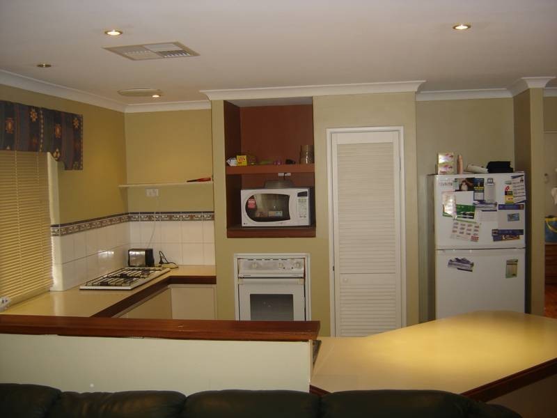 25 Arrowsmith Rise, Marangaroo WA 6064