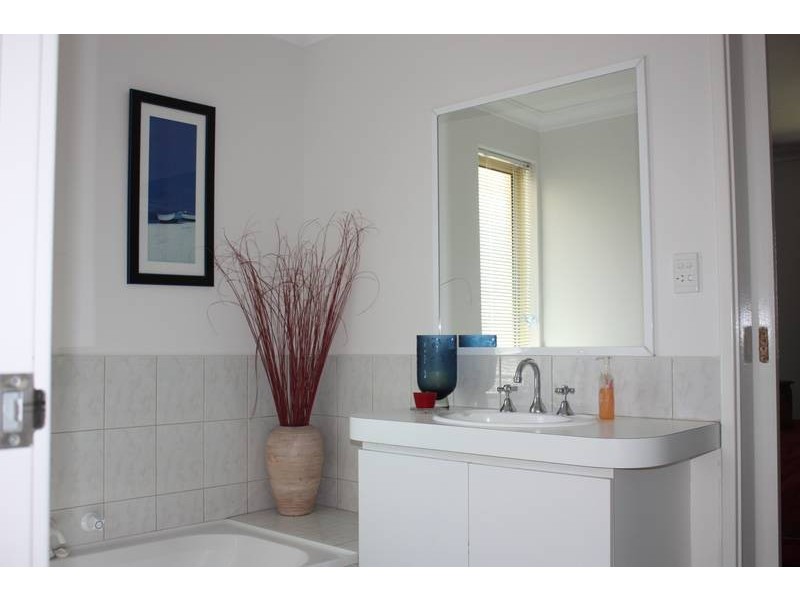 29/53 Westgate Way, Marangaroo WA 6064