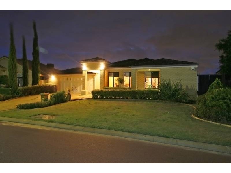 40 Valley Views Drive, Landsdale WA 6065