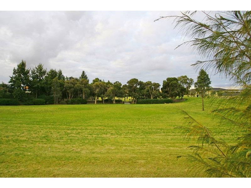 40 Valley Views Drive, Landsdale WA 6065