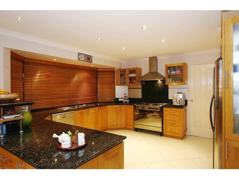 40 Valley Views Drive, Landsdale WA 6065