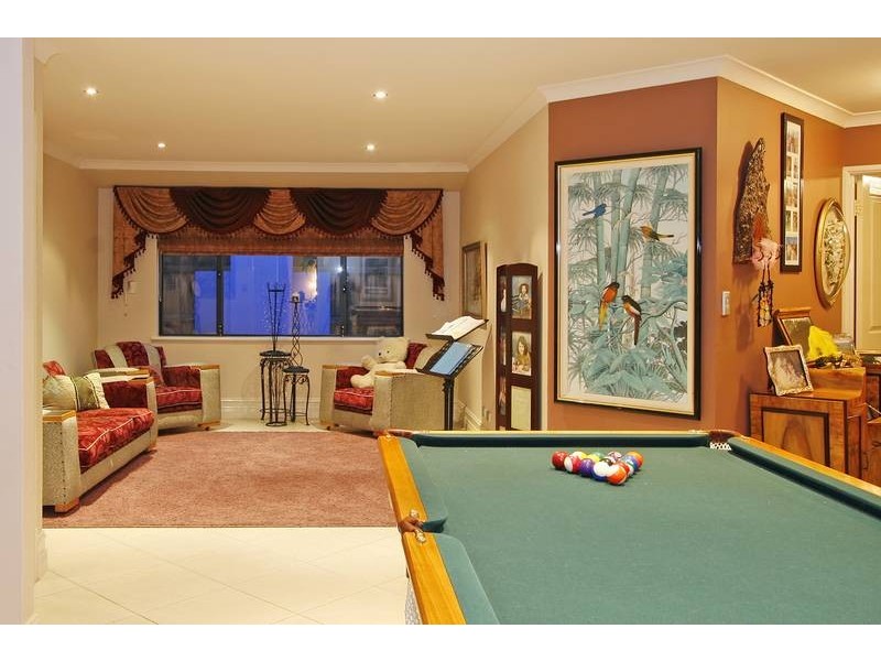 40 Valley Views Drive, Landsdale WA 6065