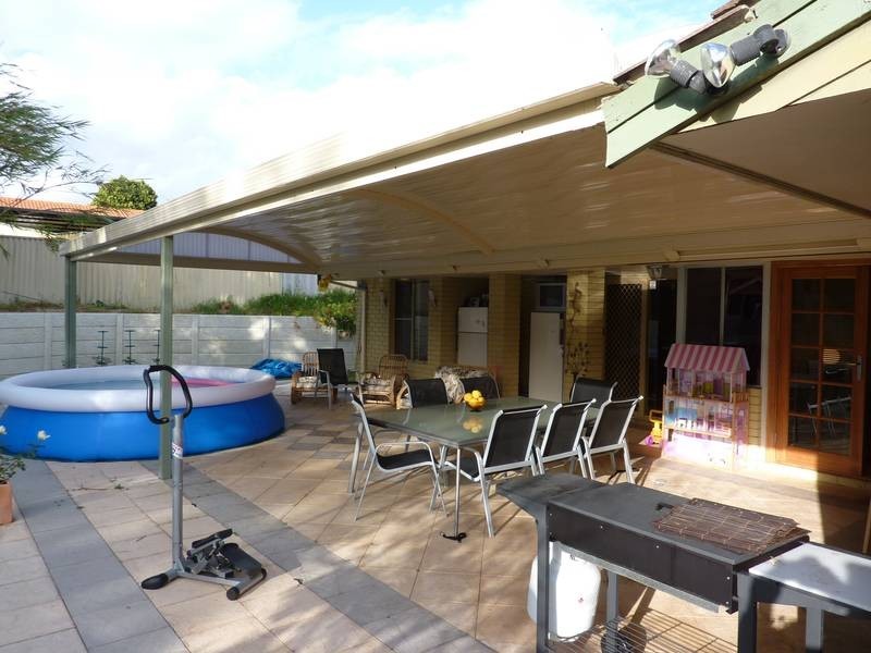 6 Hillside Grove, Ballajura WA 6066