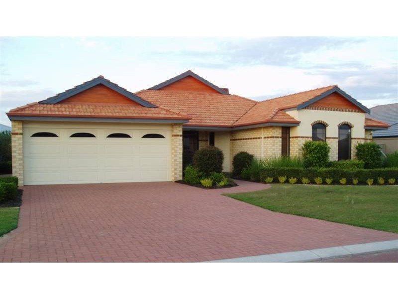 49 Waterview Parade, Southern River WA 6110