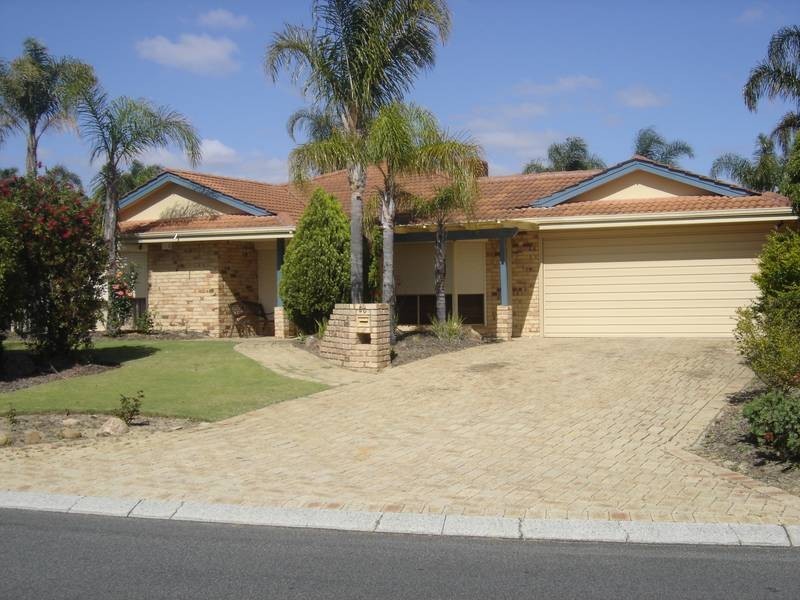 50 Azelia Street, Alexander Heights WA 6064