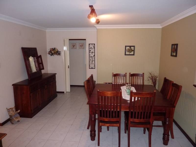 50 Azelia Street, Alexander Heights WA 6064